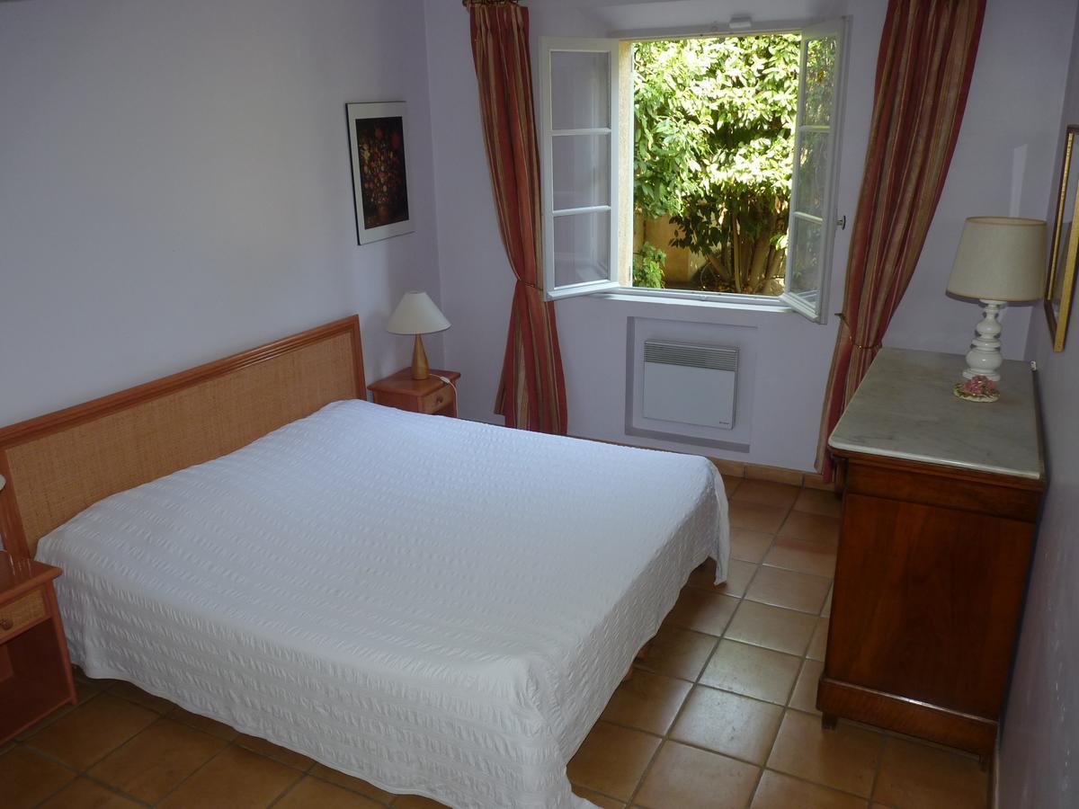 Residence Les Sellettes Σαιν-Τροπέ Δωμάτιο φωτογραφία